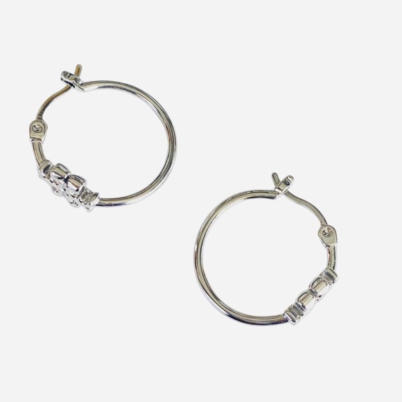 NEW Tory Burch Small Eleanor Hoop Logo Earrings in Gold or Silver - Picture 11 of 12